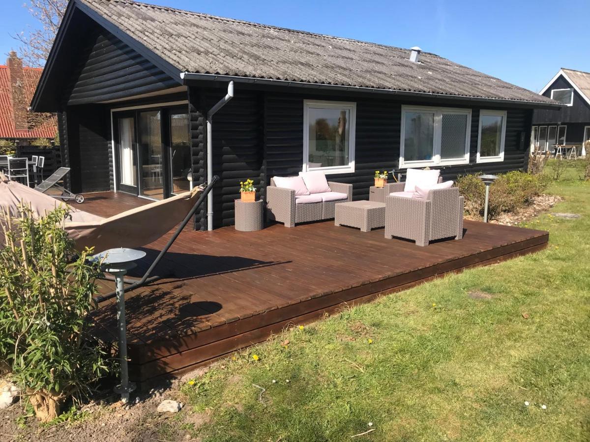 Dejlig Sommerhus 150M Fra Privat Strand Brenderup Экстерьер фото