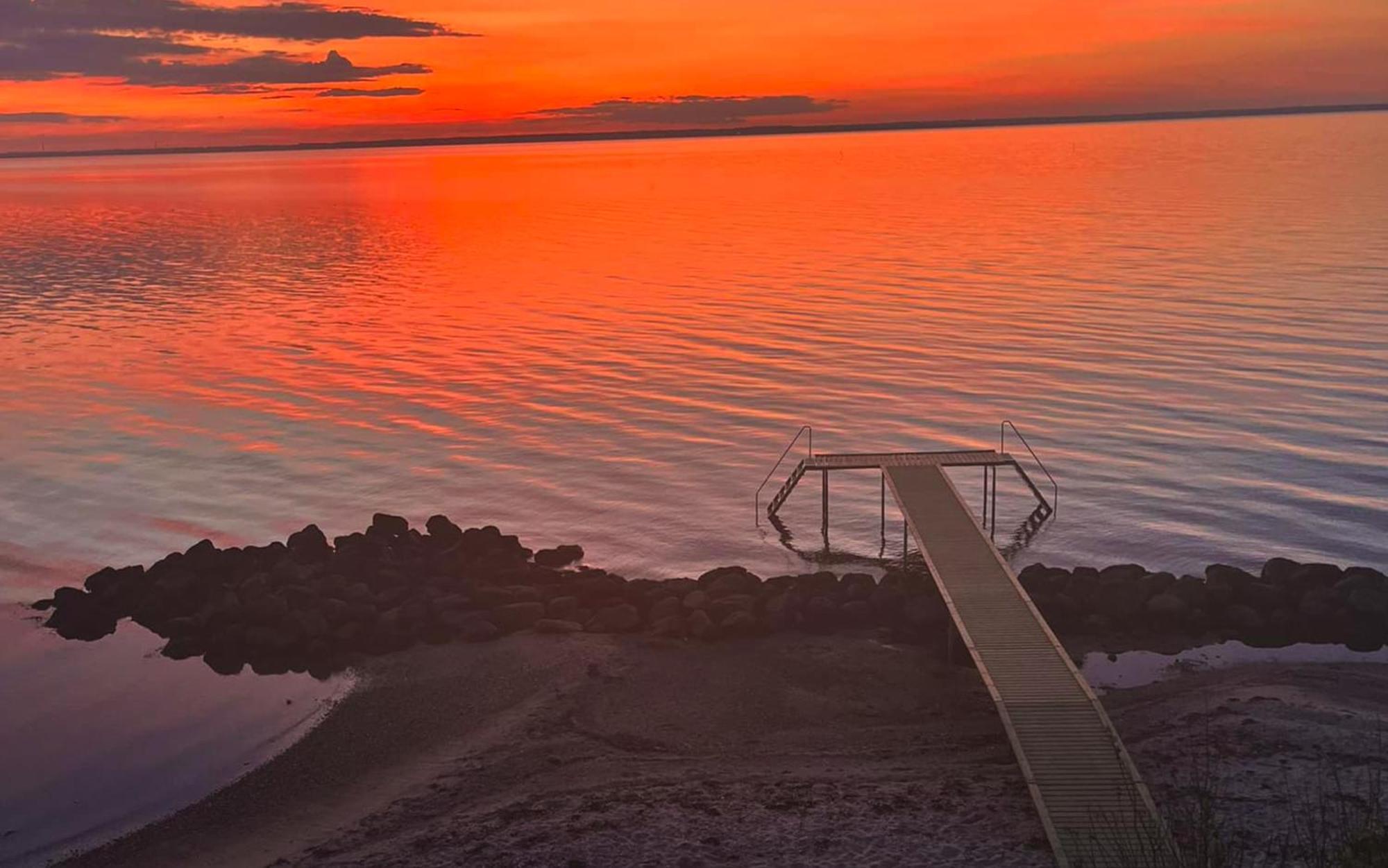 Dejlig Sommerhus 150M Fra Privat Strand Brenderup Экстерьер фото